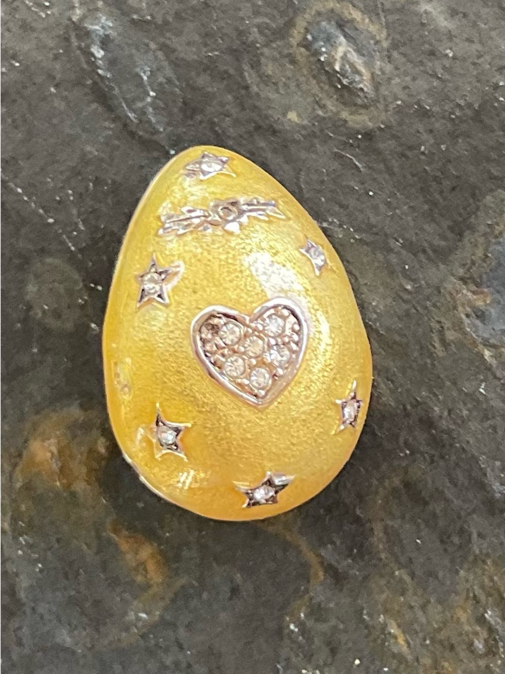Carolee Egg shaped Brooch